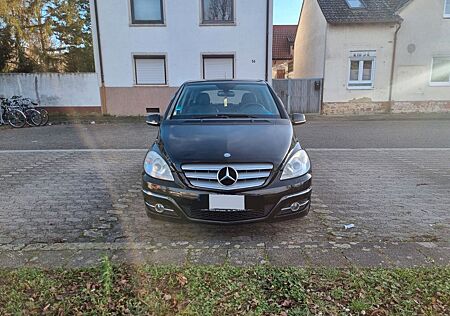 Mercedes-Benz B 180 CDI -