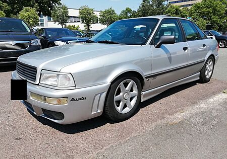 Audi 80 -S-Line 1,8L UNIKAT