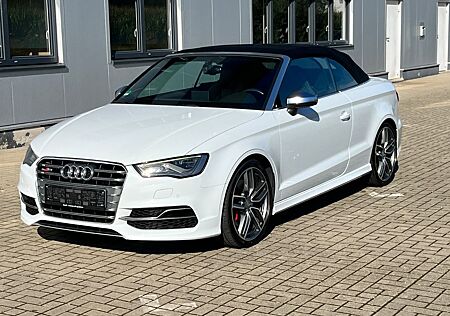 Audi S3 2.0 TFSI S tronic quattro RS-Sitze LED DAB 19