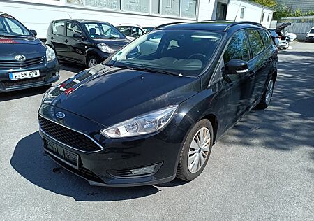 Ford Focus Turnier Business*2Hd*L+SHZ*Nav*PDC*Temp*E6