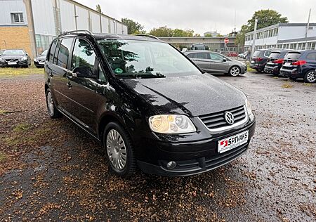 VW Touran Volkswagen Goal Leder Navi PDC 2,0 Ltr. - 103 kW TDI