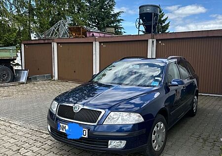 Skoda Octavia Combi 1.6 FSI Ambiente Ambiente