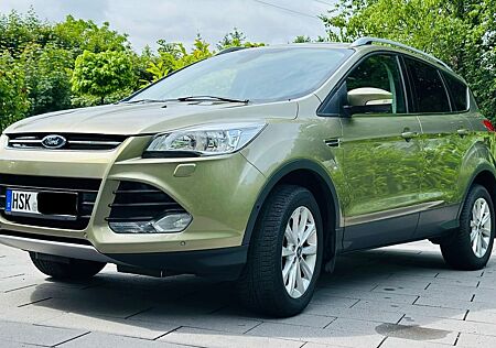 Ford Kuga 2,0 TDCi 2x4 110kW Titanium Titanium