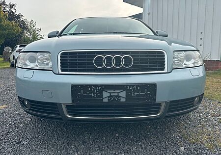 Audi A4 2.0 *Benzin 2.0*Tüv 12.2025* Anhängerkupp*