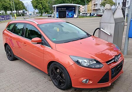 Ford Focus 1,6TDCi 85kW S/S Champions Edition Tur...