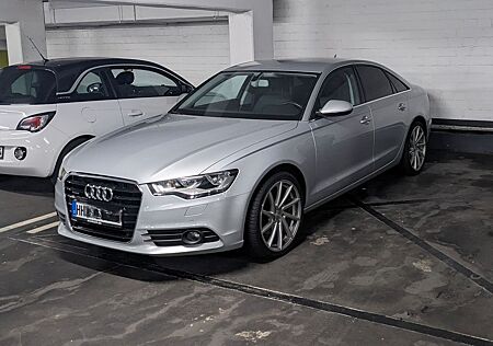 Audi A6 2.8 FSI quattro S tronic -