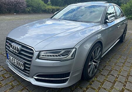 Audi S8 4.0 TFSI *Facelift*B&O*Matrix*Nachtsicht*21Zo