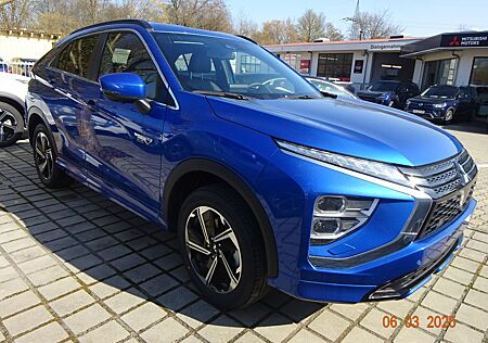 Mitsubishi Eclipse Cross gebraucht kaufen Mitsubishi Eclipse Cross 2.4 PLUG-IN HYBRID 4WD Plus Select