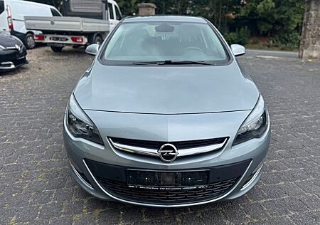 Opel Astra J Lim. 5-trg. Active 1.4*SHZ*TEMPOMAT*