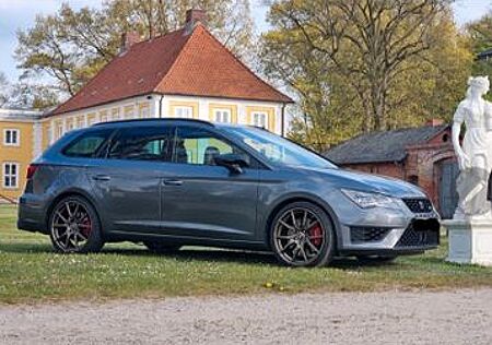 Seat Leon 2.0 TSI Start&Stop ST CUPRA 290 DSG CUP...