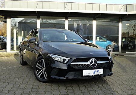 Mercedes-Benz A 200 d Aut. AHK Navi virtuel Kamera M+S Teilled