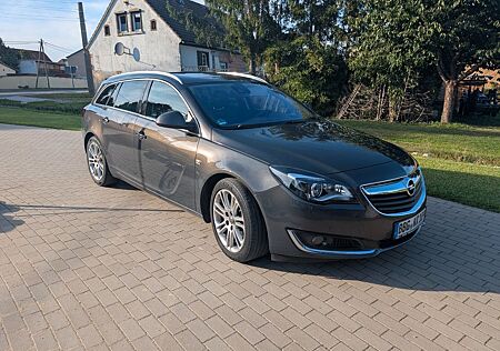 Opel Insignia ST 2.0 CDTI ecoFL. Bus. Innov. 125k...