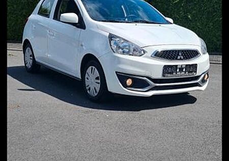 Mitsubishi Space Star 1.0 - TÜV neu