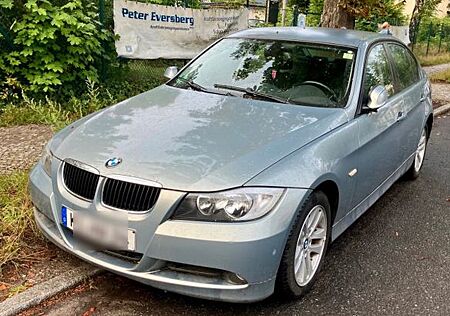 BMW 3er 320i
