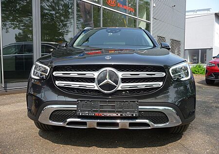 Mercedes-Benz GLC 300 e 4Matic AHK/LEDER/LED/R-CAM/NAVI/APP