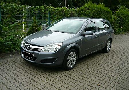 Opel Astra Caravan 1.6 Twinport 77kW Edition 67000 km