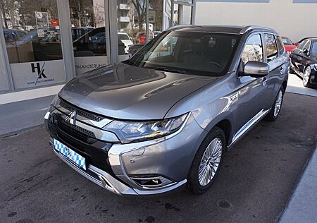 Mitsubishi Outlander PHEV Intro Edition 4WD/LEDER/NAVI/AHK