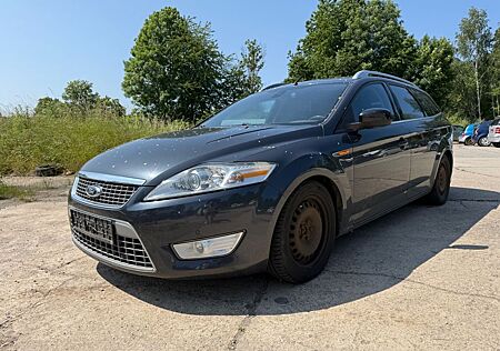 Ford Mondeo Turnier Titanium X,Alcantara,Navi,Shz,Ahk