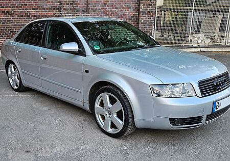 Audi A4 1.9TDI 96kW multitronic -