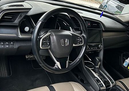 Honda Civic 1.5 VTEC TURBO Executive Executive