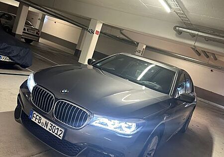 BMW 730d xDrive /M-Paket/Softclose/360°/Massagesitze