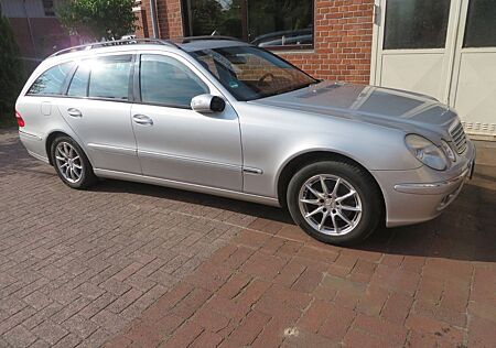 Mercedes-Benz E 240