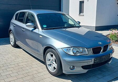 BMW 116i - 1er, Klimaautomatik, 8-fach bereift