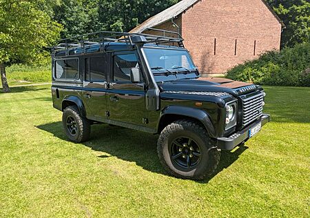 Land Rover Defender 110 TD4 Station Wagon SE