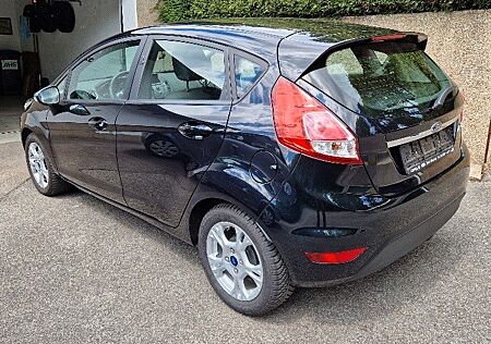 Ford Fiesta 1,6 Ti-VCT 77kW Champions Edit. Power...