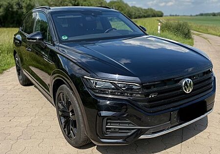 VW Touareg Volkswagen 3.0 V6 TDI 210kW 4MOTION Tiptronic -