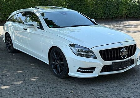 Mercedes-Benz CLS 350 Shooting Brake *4-MATIC*AMG-LINE*VOLL*TOP
