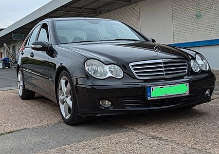 Mercedes-Benz 200