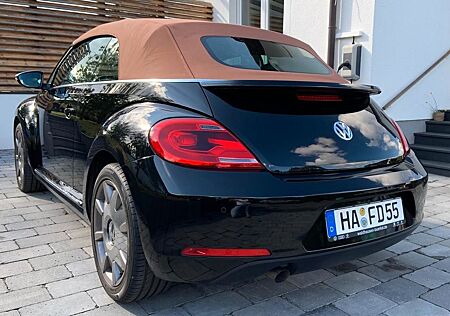 VW Beetle Volkswagen 1.2 TSI BMT Karmann Cabriolet PDC V+H