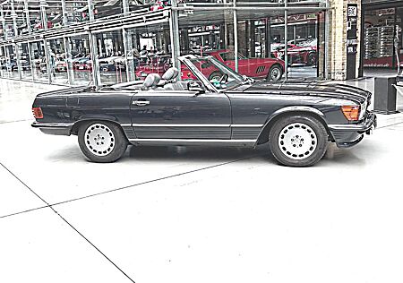 Mercedes-Benz 500 gebraucht kaufen Mercedes-Benz 500 SL - eines der letzten R107