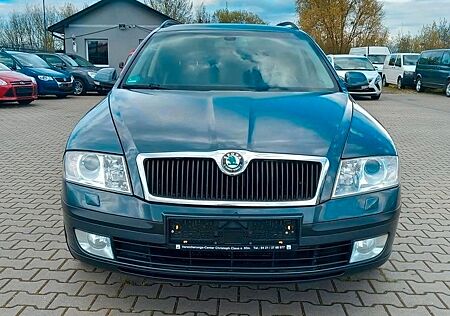 Skoda Octavia 1.8 Turbo Elegance Xenon Leder PDC Navi