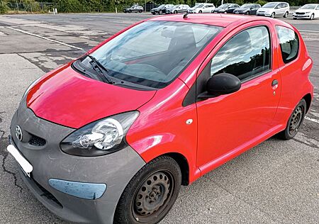 Toyota Aygo (X) Aygo 1.0 Benziner (EZ 2006, Schaltgetriebe)