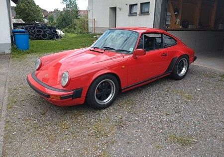Porsche 930