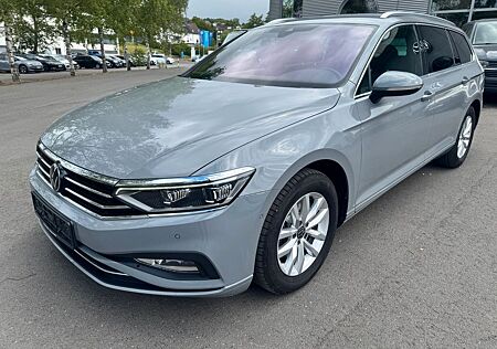 VW Passat Variant Volkswagen Business 2.0 TDI IQ Light