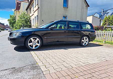 Volvo V70 2.4 T -