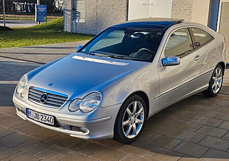 Mercedes-Benz C 230 K. TÜV Neu Automatik Pano.Dach Sehr gepf.