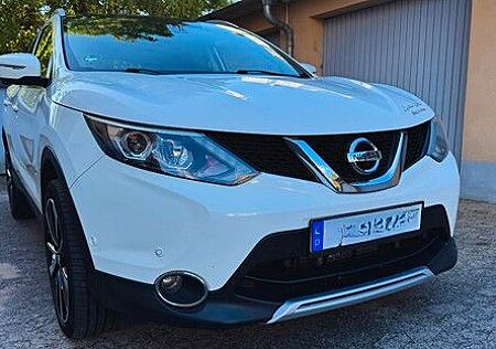 Nissan Qashqai 1.6 dCi DPF Xtronic Tekna PANO
