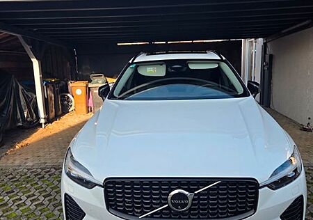 Volvo XC 60 XC60 B4 D AWD Plus Dark Auto Plus Dark