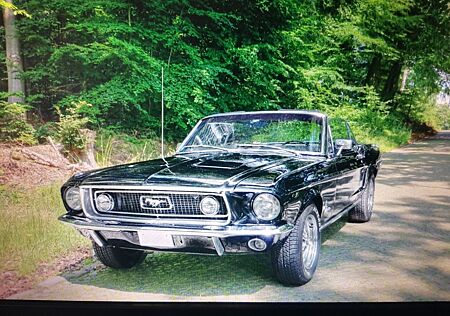 Ford Mustang Cabrio