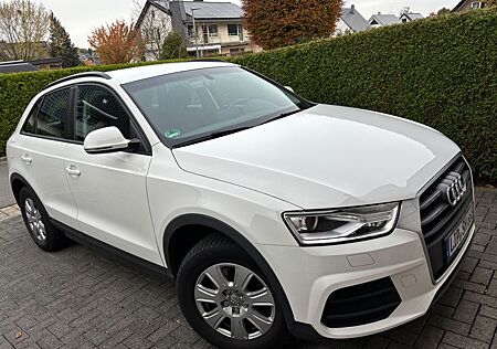 Audi Q3 1.4 TFSI cylinder on demand S tronic -