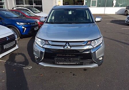 Mitsubishi Outlander Edition 100 2WD CVT