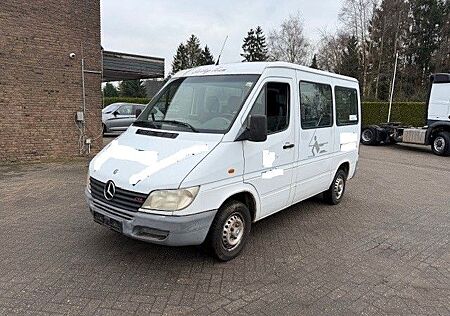 Mercedes-Benz Sprinter Kombi 208 CDI