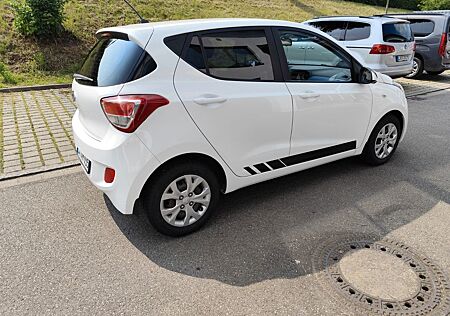 Hyundai i10 1.0 -