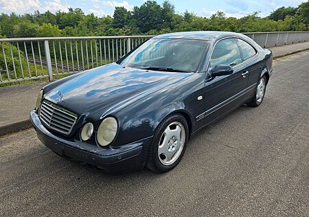 Mercedes-Benz CLK 200 ELEGANCE#AUTOMATIK/HU/AU MAI 2026#