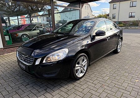 Volvo S60 gebraucht kaufen Volvo S60 Lim. Momentum