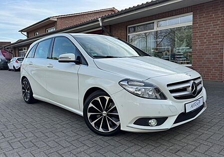 Mercedes-Benz B 180 CDI/Sport Paket/Md 2013/Navi/ACC/T-Leder